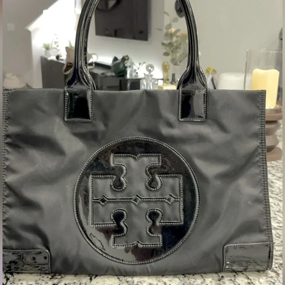 Tory Burch Ella Tote Bag. - Black. - Picture 2 of 10